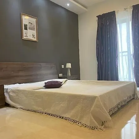 Modern 7 Minutes Away From & Close To St.julians Διαμέρισμα *
